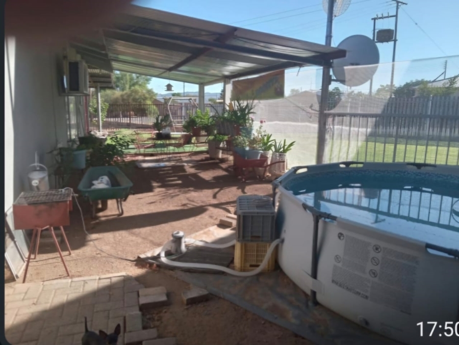 6 Bedroom Property for Sale in Gariepdam Free State